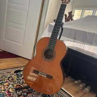 گیتار کلاسیک کاسیو کمیاب|گیتار، بیس، امپلیفایر|زرقان, |دیوار