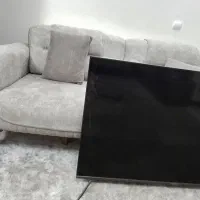 یک تلویزیون هوریون ۵۵ اینچ