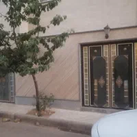 آپارتمان دو طبقه سه نبش فروش یکجا. کارمندان خرمدره