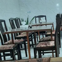 میز و صندلی ۴ عدد