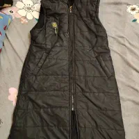 پافر و هودی|لباس|نیشابور, هفده شهریور|دیوار