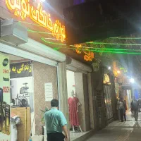 رهن و اجاره مغازه در هشت متری با پاخوری بسیار خوب|اجارهٔ مغازه و غرفه|شیراز, شهرک والفجر|دیوار