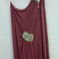 لباس مجلسی زنانه|لباس|رباط‌کریم, رباط‌کریم|دیوار