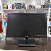 فروشگاه کامپیوتری آریانا - مانیتور 19inch LG