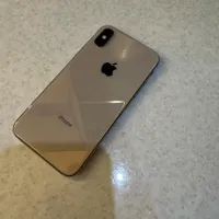 اپل iPhone XS با حافظهٔ ۵۱۲ گیگابایت