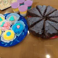 موچی و کیک  سه شیر زعفرانی شکلاتی|خوردنی و آشامیدنی|چابهار, |دیوار