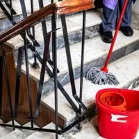 نظافت پله و پارکینگ