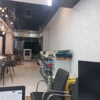 منشی دفتر دکوراسیون