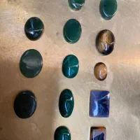 ۱۳سنگ ارزشمند و خاص