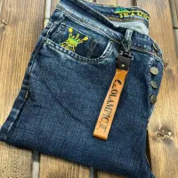 جین مشکی دودی آبی