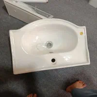 روشویی و آینه دستشویی وحمام