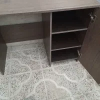 میز تحریر کاملا نو