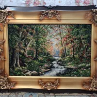 تابلو فرش منظره طبیعت و گلدان با قاب منبت‌کاری‌شده