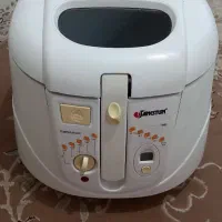 چرخ گوشت ، بشقاب ، سرخ کن ، نعلبکی،‌2 عدد مبل تکی