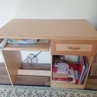 میز کامپیوتر
