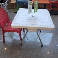 میز و صندلی پلاستیکی رستوران|کافیشاپ و رستوران|مشهد, ویلاشهر|دیوار