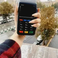 خانم نگار حسینی هستم/ کارتخوان فروشی اراک پوز