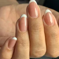 کاشت و ترمیم حرفه ای ناخن ، ژلیش فرهنگشهر|خدمات آرایشگری و زیبایی|دزفول, |دیوار