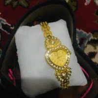 ساعت طلایی زیبا