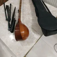 سه تار شارخی|سازهای سنتی|شیراز, دشت چنار|دیوار