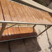 میز آلومینیومی رنگ چوب|گل و گیاه طبیعی|تهران, شادمان|دیوار