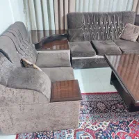 مبل ال هفت نفره  کارکرده ومیزتی وی شیشه ای