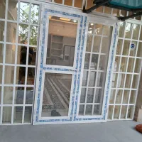ساخت وتعمیرات انواع درب وپنجره تک جداره آلومینیوم