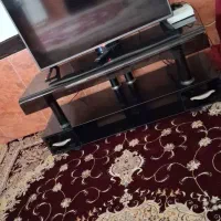 میز تلویزون شیشه ای