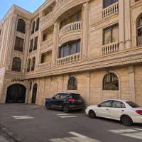 آپارتمان ۱۳۰متری کلید نخورده