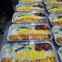 آشپز جوان و مستعد یادگیری