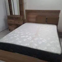 فروش 2 عدد تخت خواب دو نفره با پاتختی و دراور|تخت و سرویس خواب|تهران, حافظیه|دیوار
