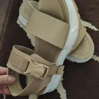 صندل کرمی بنددار|کیف، کفش، کمربند|ری, حمزه‌آباد|دیوار