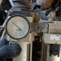 رطوبت گیر پمپ باد.|ماشین‌آلات صنعتی|مشهد, عامل|دیوار