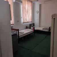 اجاره سوئیت با پارکینگ نزدیک حرم|اجارهٔ کوتاه‌مدت آپارتمان و سوئیت|قم, چهار مردان|دیوار