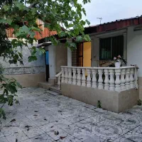 ویلای-دربست