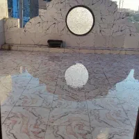 طبقه بالای همکف بسیار دلباز وتمیز