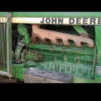 تراکتور جاندیر مدل 1368