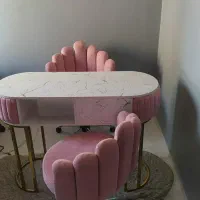 میز ناخن کاملا سالم و نو|آرایشگاه و سالن‌های زیبایی|پرند, فاز ۶|دیوار