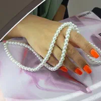 نیازمند ناخن کار