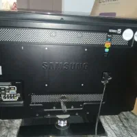 یک عدد ال سی دی ۴۰اینچ