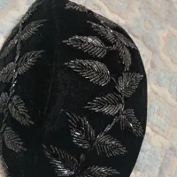 لچک|لباس|یاسوج, |دیوار