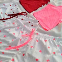 تیشرت زنانه دخترانه|لباس|خوی, |دیوار