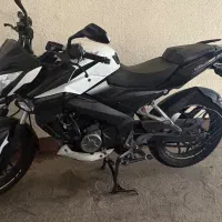 موتور سیکلت ان اس ۱۶۰