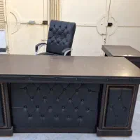 میز مدیریتی با صندلی