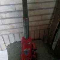 جک روغنی ۳ تن در حد نو