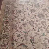 یک فرش ۹متری زمرد مشهد ۷۰۰شانه