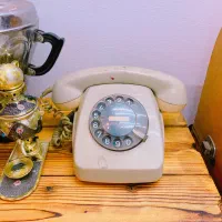 تلفن قدیمی