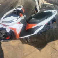 کلیک ۱۵۰ تایلندی|موتورسیکلت|بم, |دیوار