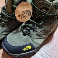 کفش کاملا نو