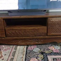 میز تلویزیون کاملا سالم ۸۰۰ تومان